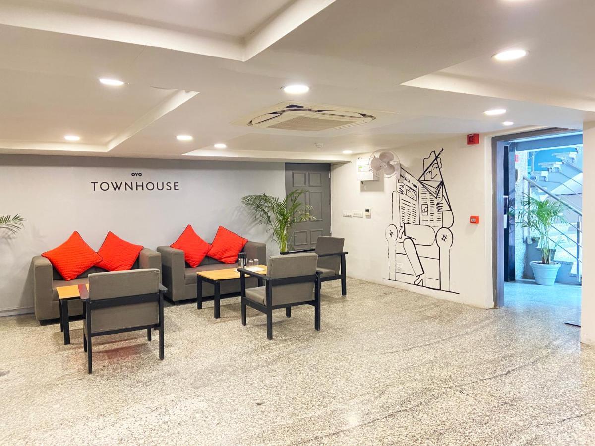 Hotel Golden Saffron By Qotel-Punjabi Bagh New Delhi Eksteriør bilde