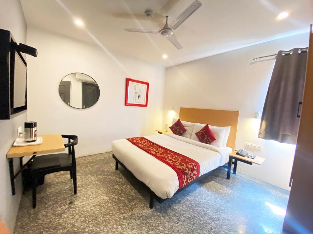 Hotel Golden Saffron By Qotel-Punjabi Bagh New Delhi Eksteriør bilde