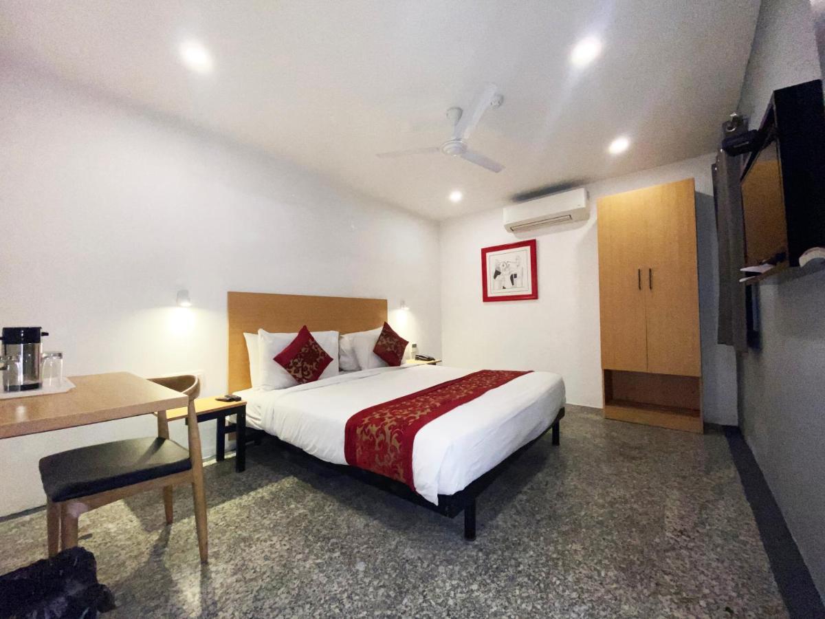 Hotel Golden Saffron By Qotel-Punjabi Bagh New Delhi Eksteriør bilde