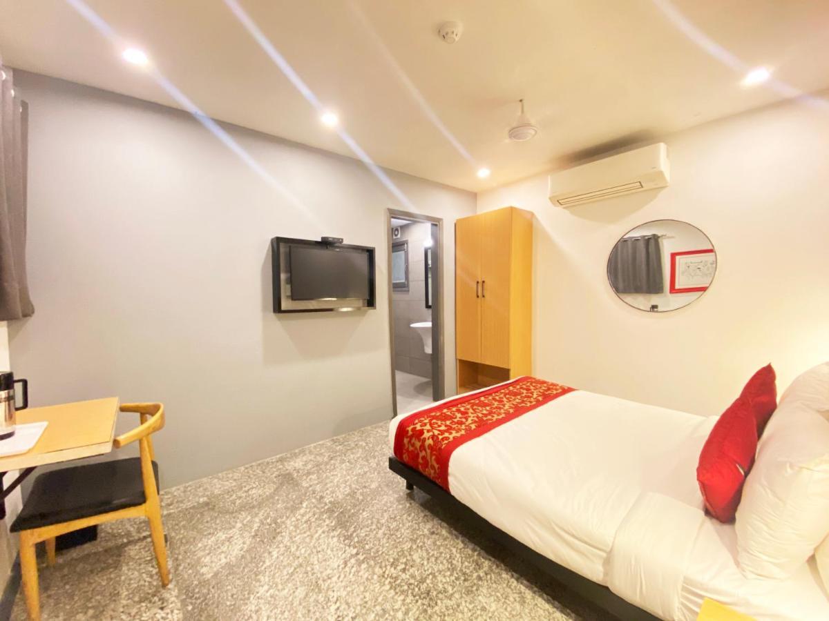 Hotel Golden Saffron By Qotel-Punjabi Bagh New Delhi Eksteriør bilde
