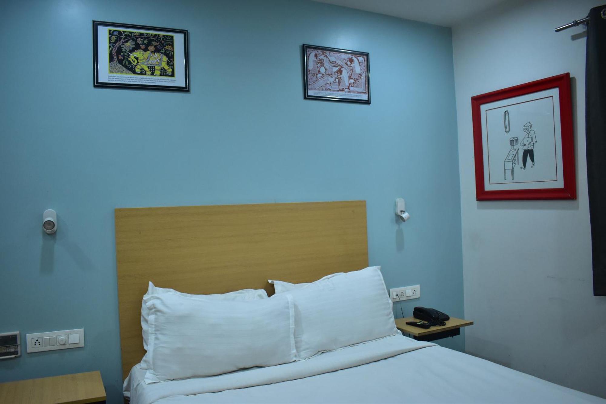 Hotel Golden Saffron By Qotel-Punjabi Bagh New Delhi Eksteriør bilde